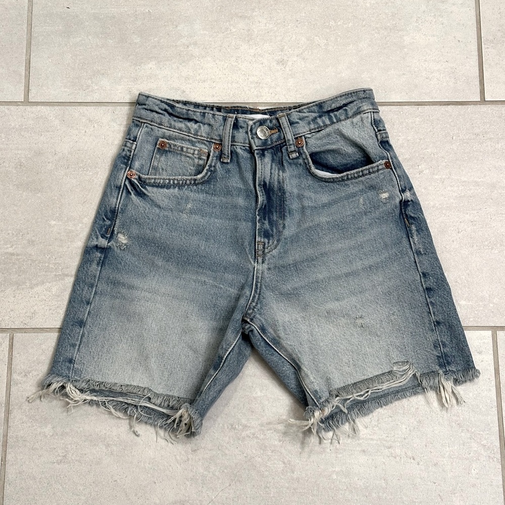 Zara Mid Rise Demin Shorts